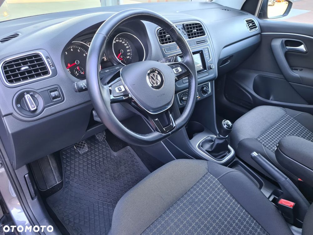 Volkswagen Polo 1.2 TSI BMT Comfortline - 9
