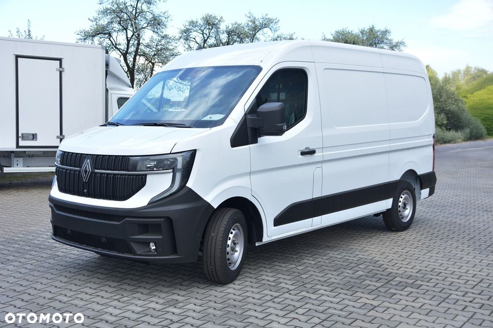 Renault Master Furgon L2H2 170KM Automat AT9 - 3