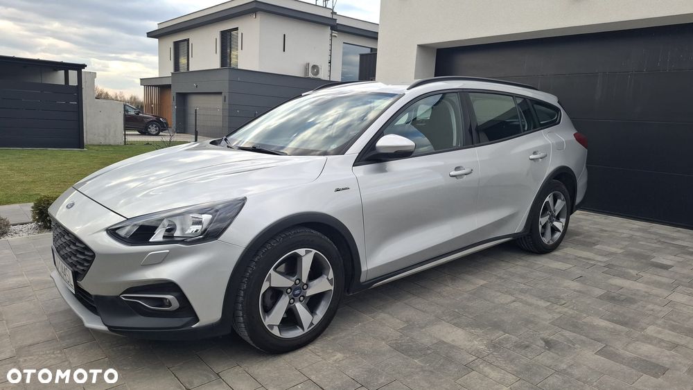 Ford Focus 1.0 EcoBoost Active Business - 1