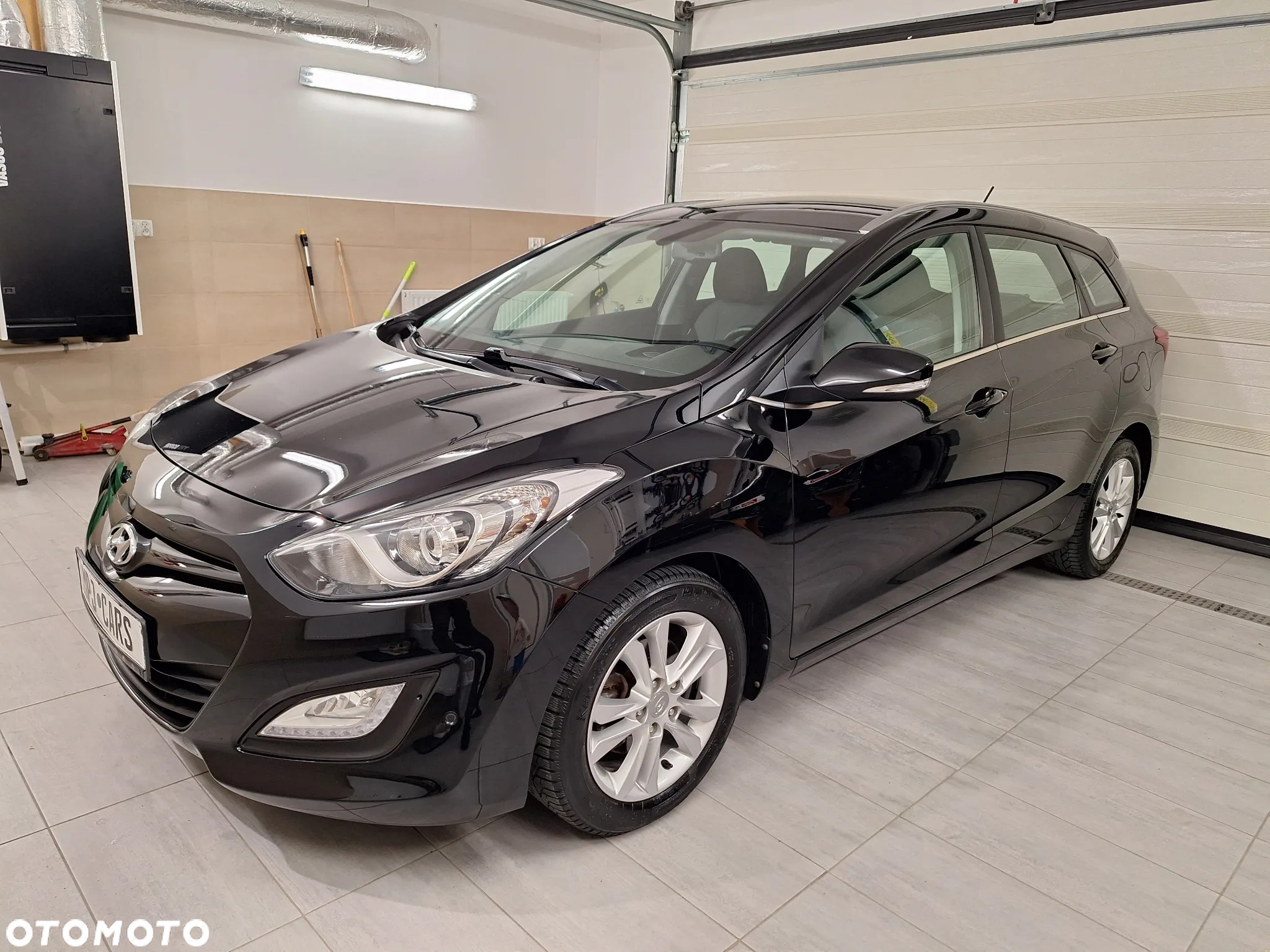 Hyundai i30 Kombi 1.4 Passion Plus - 5