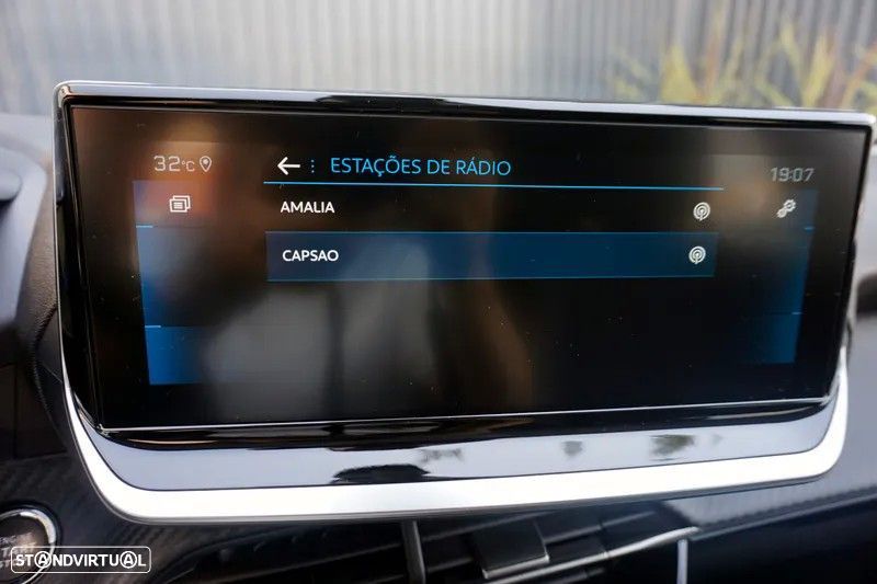 Peugeot 208 1.2 PureTech Allure Pack - 21