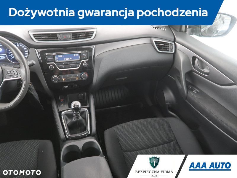 Nissan Qashqai - 10