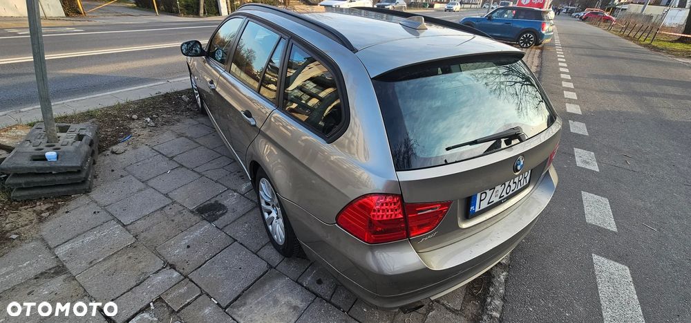 BMW Seria 3 318d DPF - 3