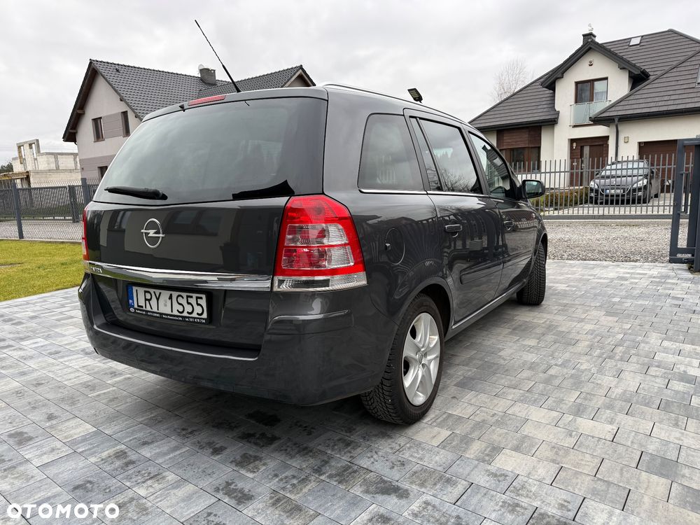 Opel Zafira 1.8 Family - 3