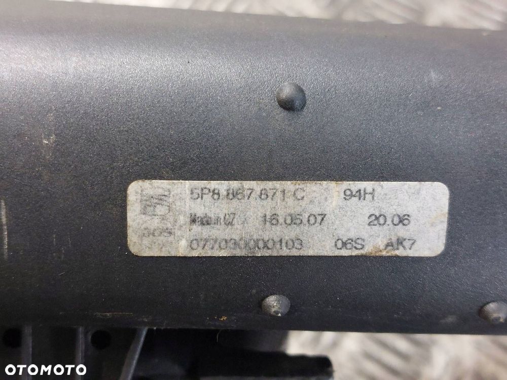 ROLETA BAGAŻNIKA SEAT ALTEA XL 5P8867871C - 3