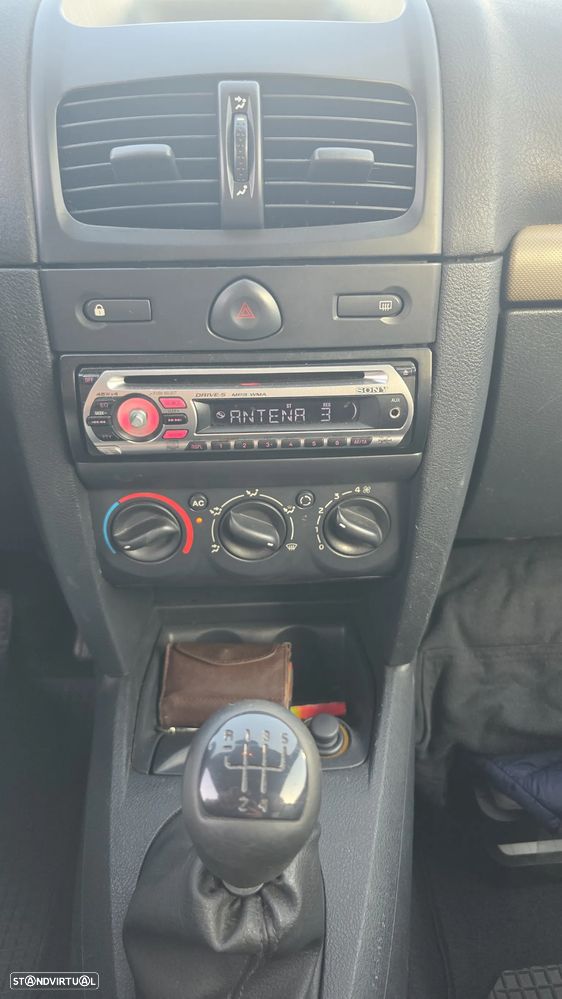 Renault Clio 1.5 dCi Confort - 16