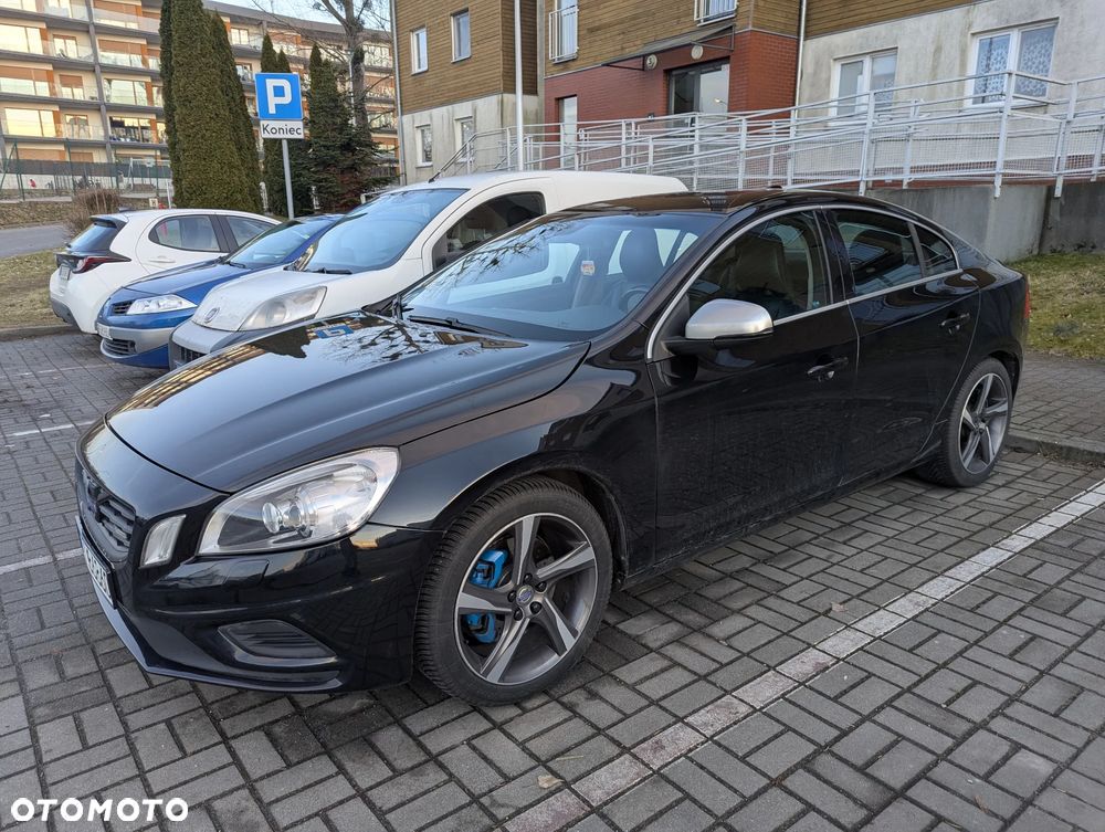 Volvo S60 T6 AWD R-Design - 1