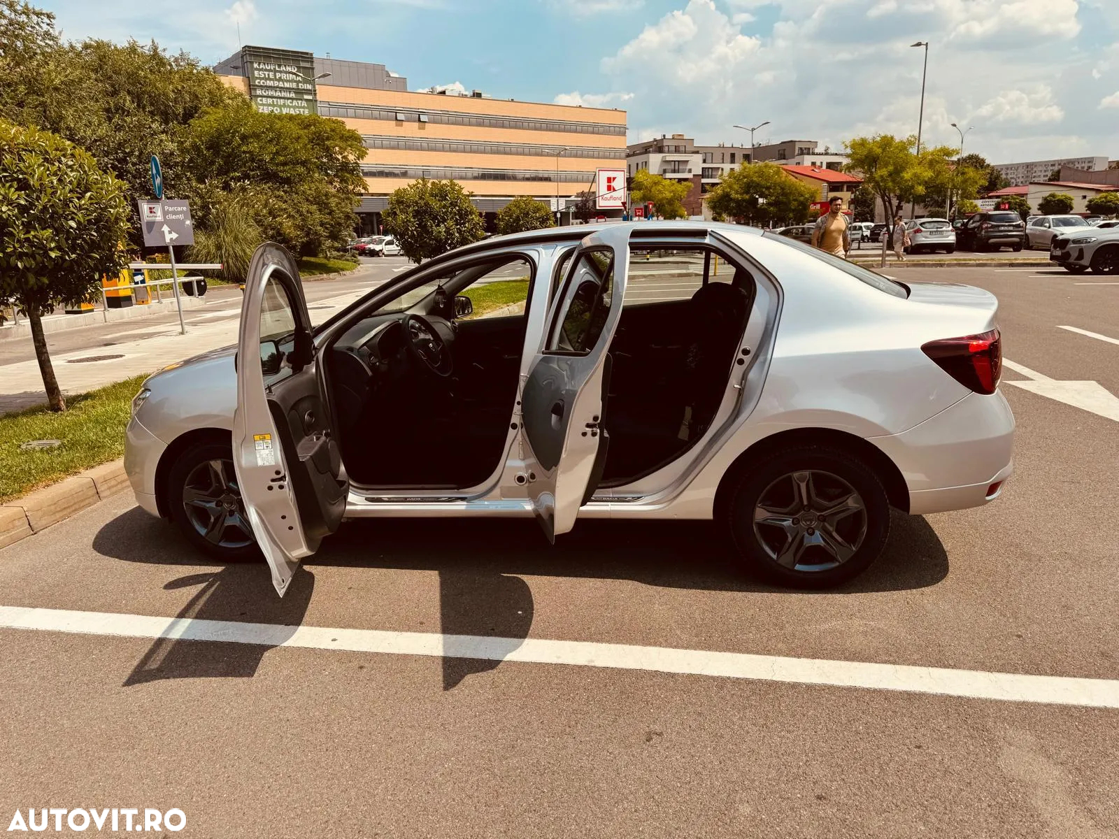 Dacia Logan MCV SCe 75 Laureate - 17