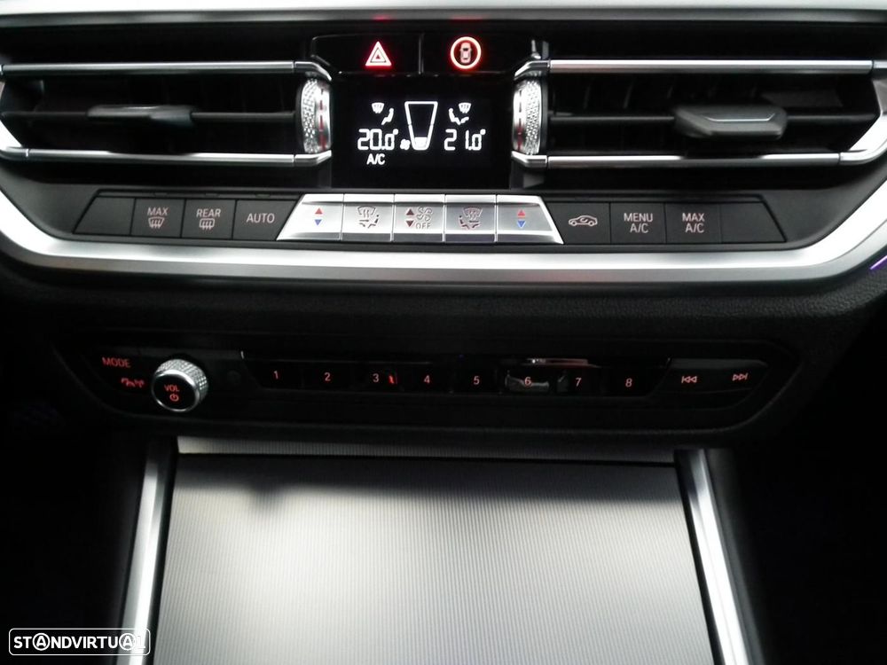 BMW 320 d Line Sport Auto - 21