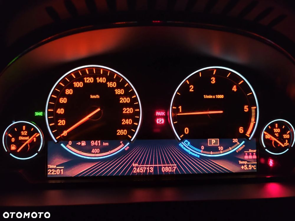 BMW Seria 5 520d - 15