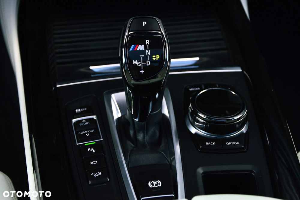 BMW X5 M - 26