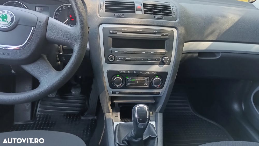 Skoda Octavia 1.6 MPI - 14