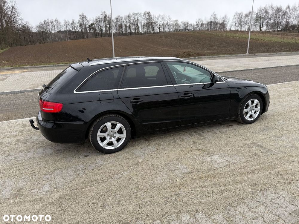 Audi A4 Avant 2.0 TDI Multitronic - 5
