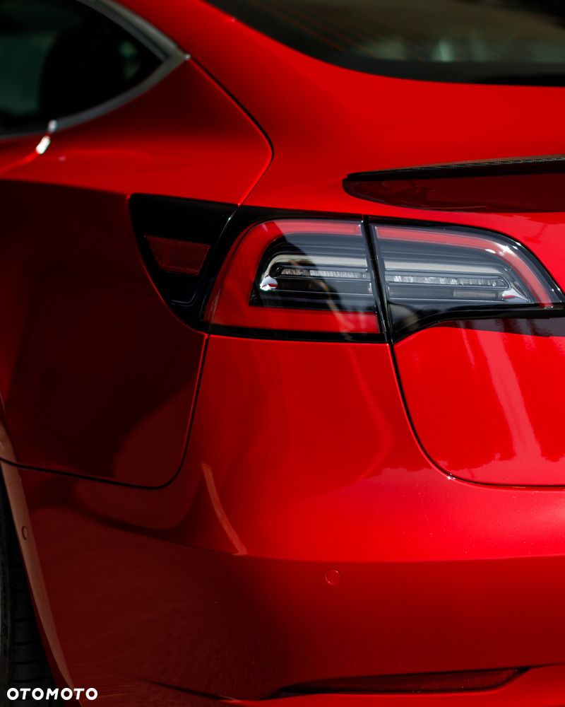 Tesla Model 3 - 20