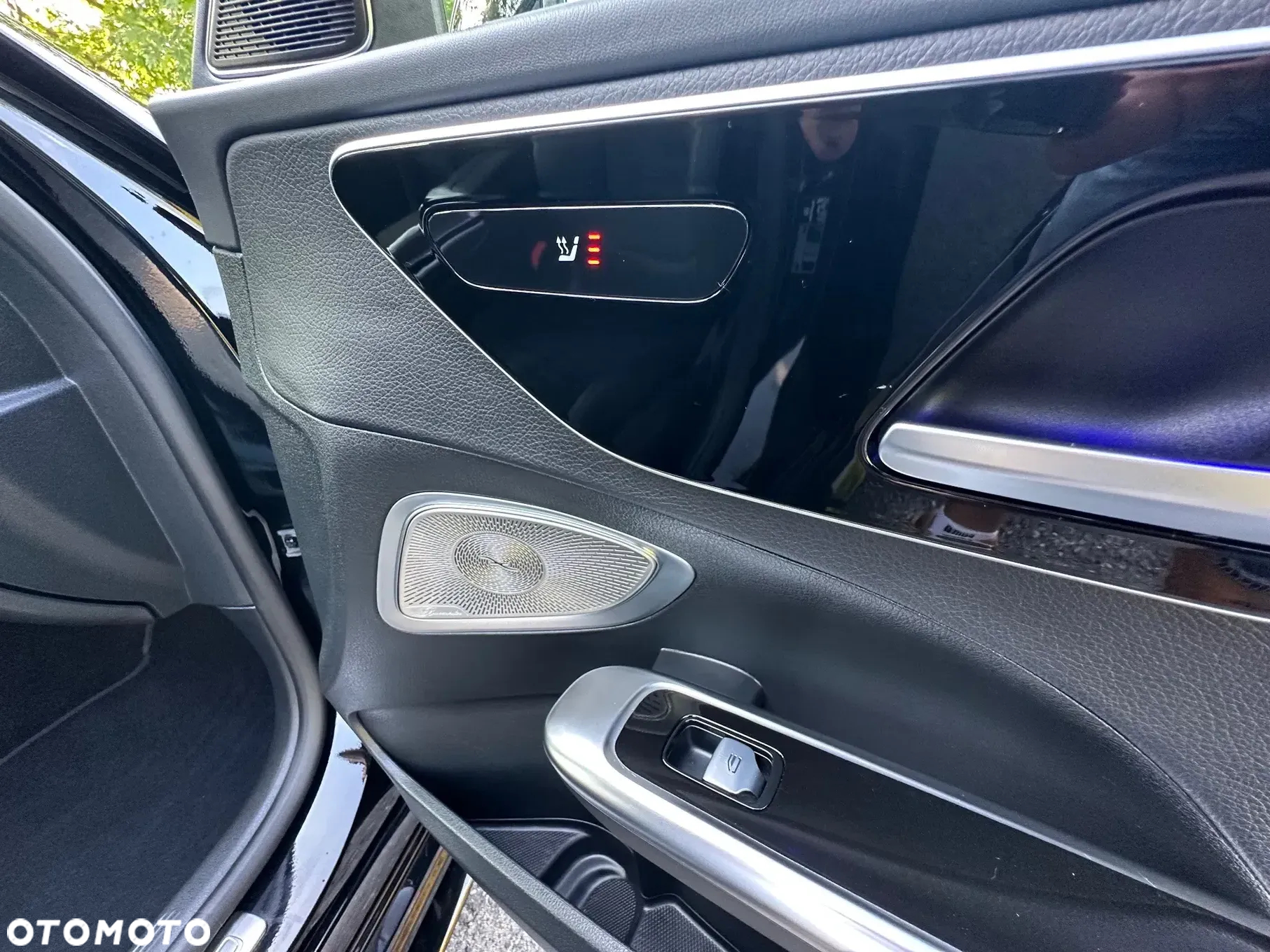 Mercedes-Benz Klasa C 200 9G-TRONIC Edition AMG Line - 33