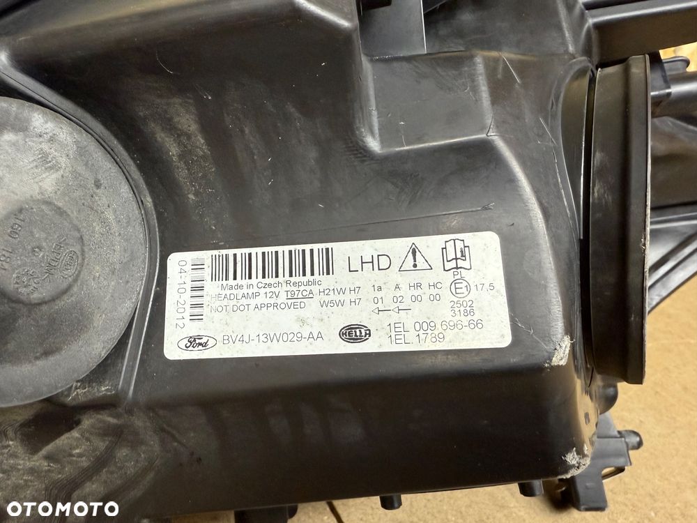 LAMPA PRZÓD PRAWA SOCZEWKA H7 FORD KUGA MK1 BV4J-13W029-AA - 2