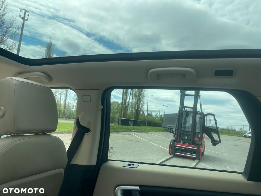 Land Rover Discovery Sport - 23