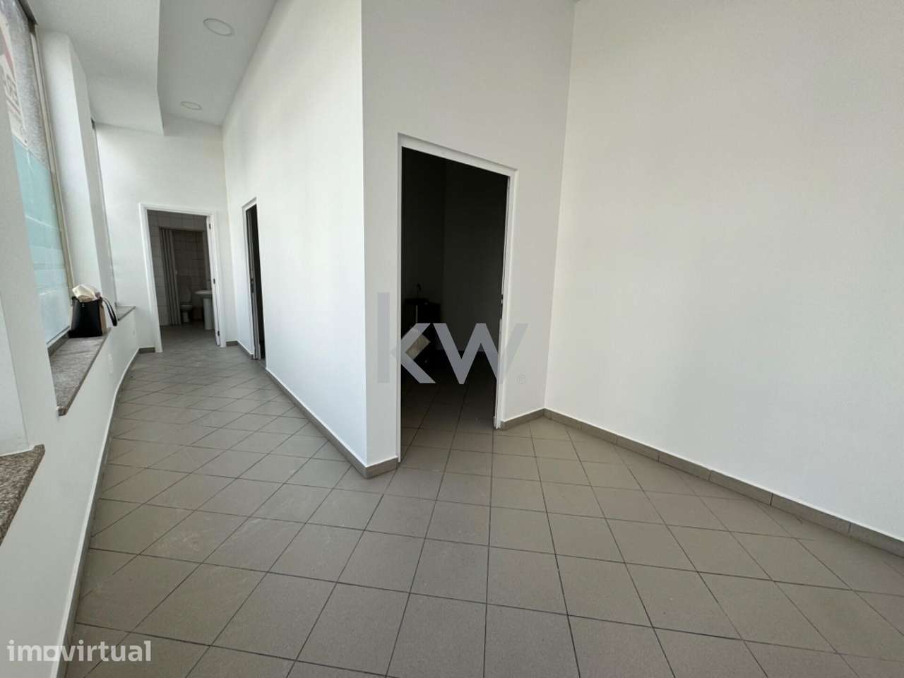 Loja para vender no Centro de Viseu, Prédio  D. João I - Grande imagem: 2/11