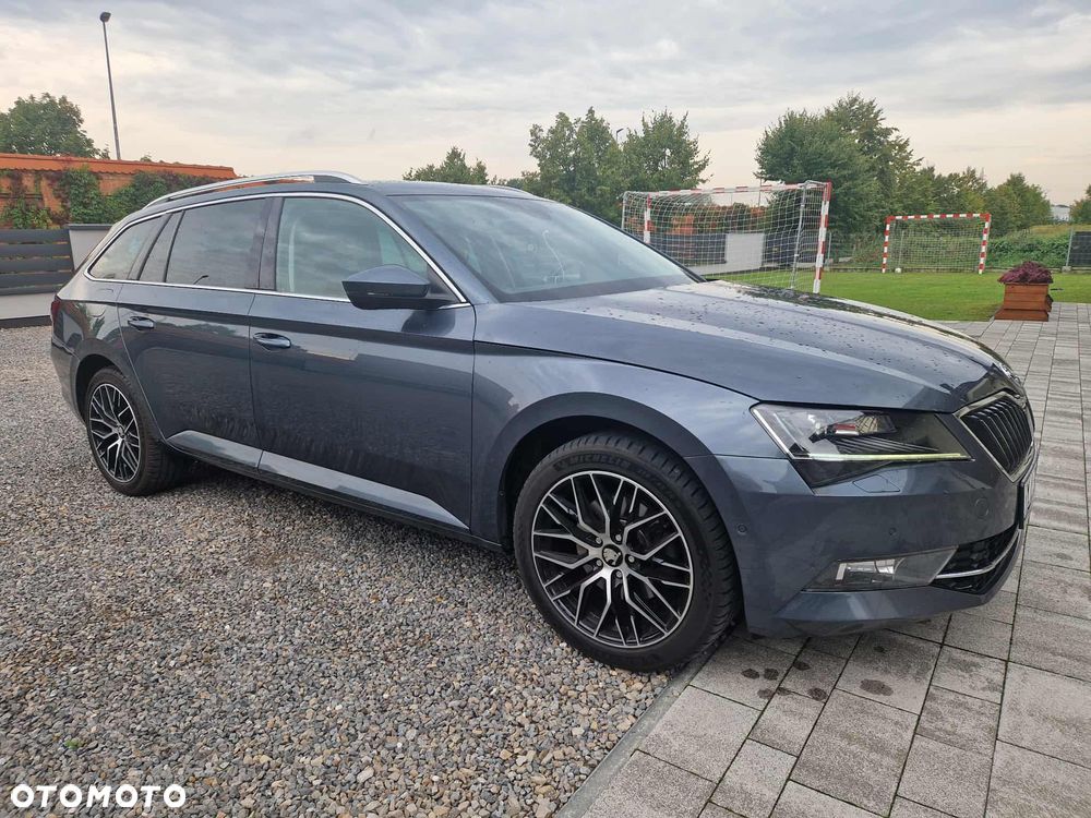 Skoda Superb 2.0 TDI 4x4 Style DSG - 4