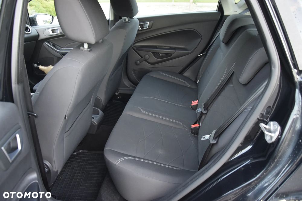 Ford Fiesta 1.25 Ambiente - 9