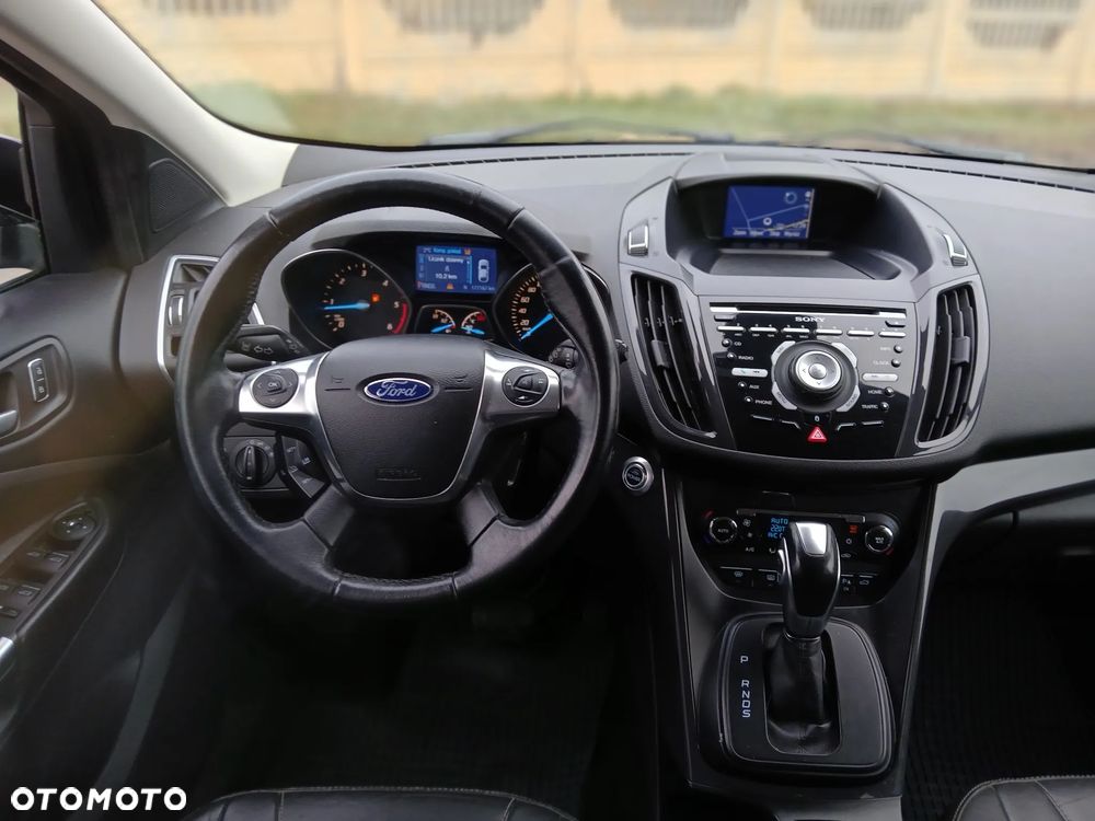 Ford Kuga 2.0 TDCi 4x4 Titanium - 26