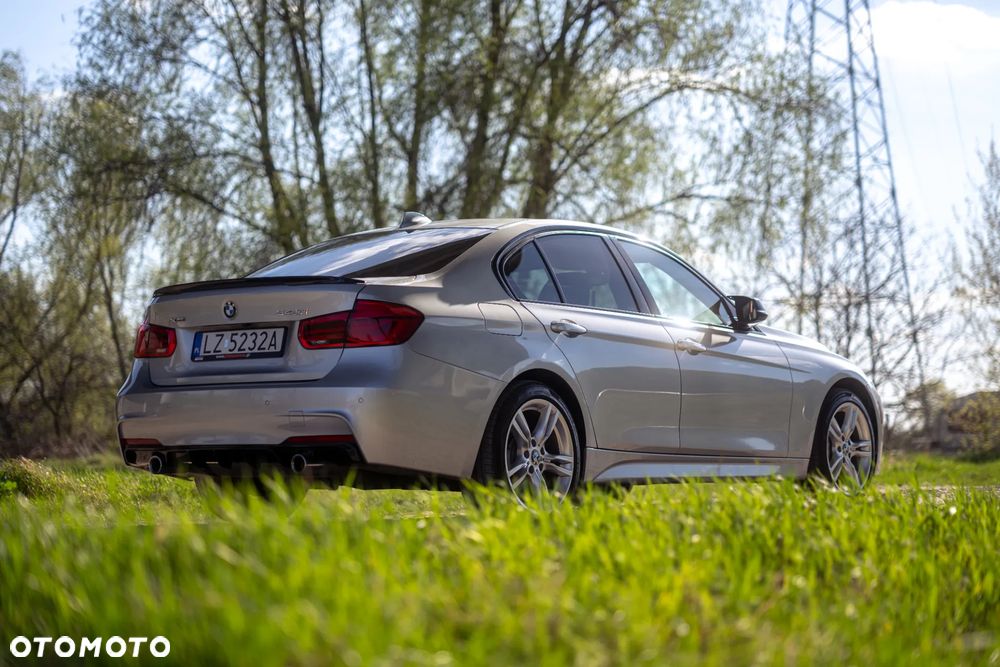 BMW Seria 3 340i xDrive Edition M Sport Shadow - 8
