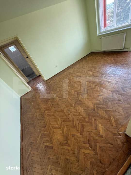 Apartament 2 camere, etaj intermediar, zona centrala, boxa, lift nou — fotografia 1