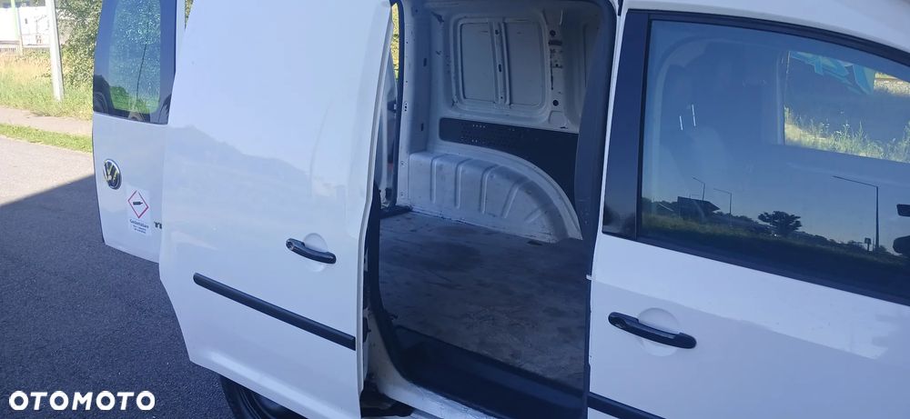 Volkswagen Caddy - 10