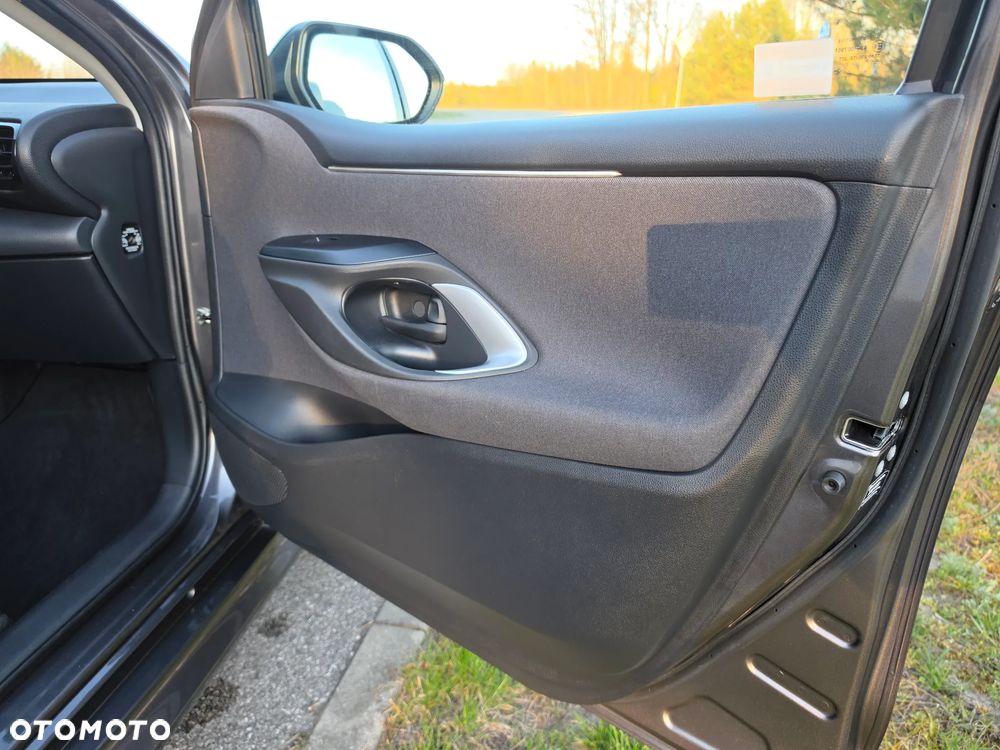 Toyota Yaris 1.5 Comfort - 27