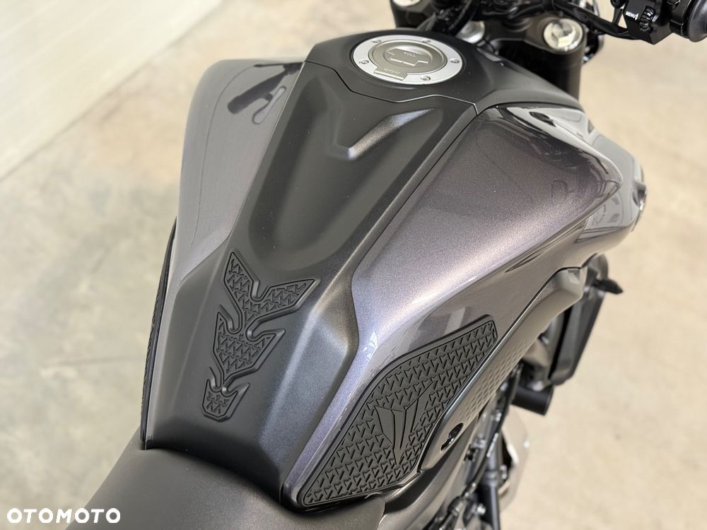 Yamaha MT - 20