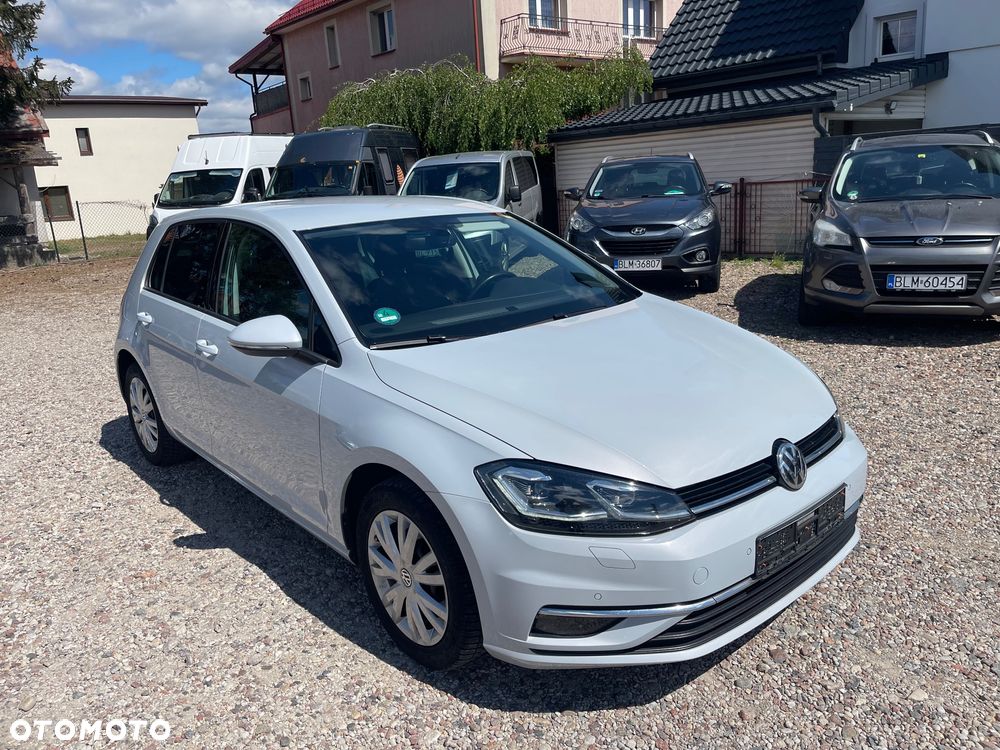 Volkswagen Golf 1.6 TDI Sound