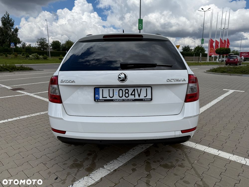 Skoda Octavia 1.6 TDI SCR Ambition - 6