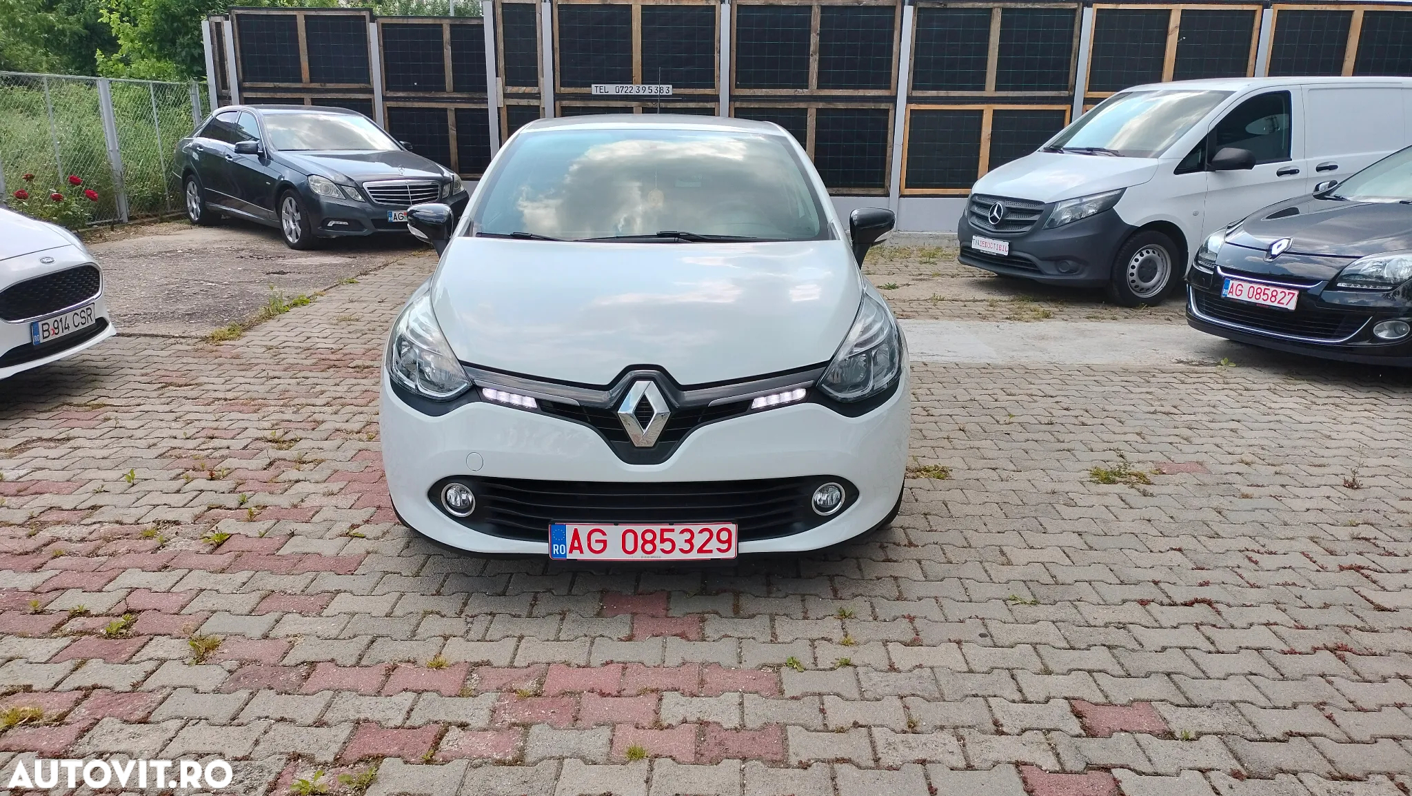 Renault Clio (Energy) TCe 90 Start & Stop LIMITED - 12