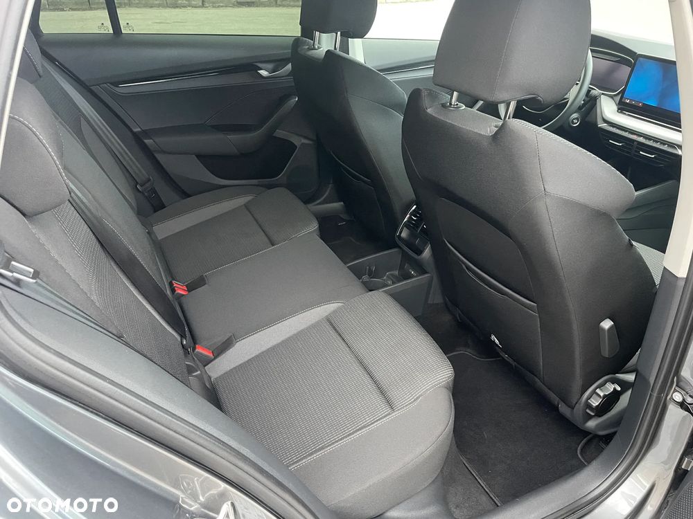 Skoda Octavia 2.0 TDI DSG Selection - 16