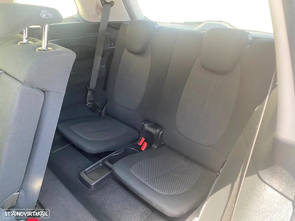 BMW 216 Gran Tourer i 7L Advantage - 13
