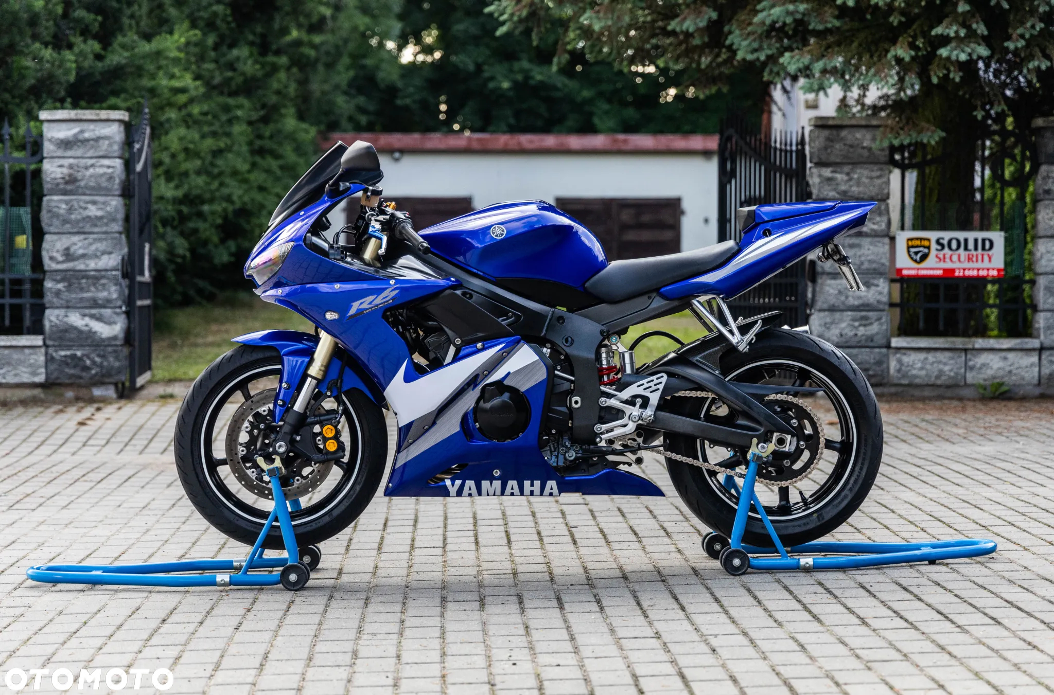 Yamaha R6 - 6