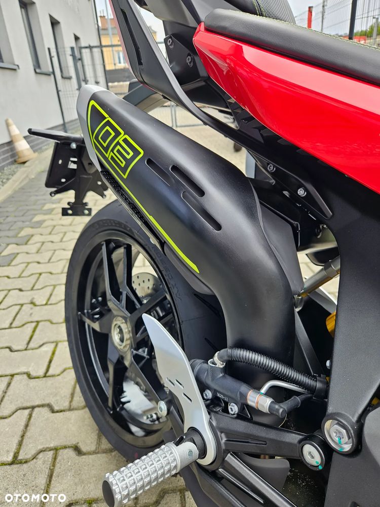 QJMOTOR SRK 921 - 8
