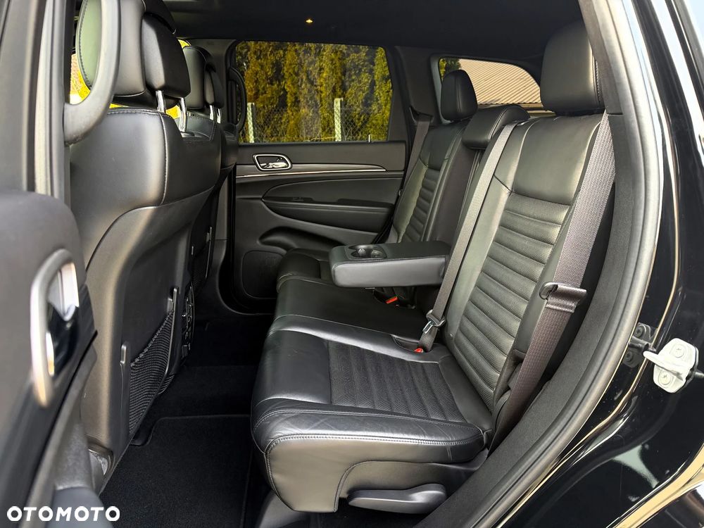 Jeep Grand Cherokee - 20