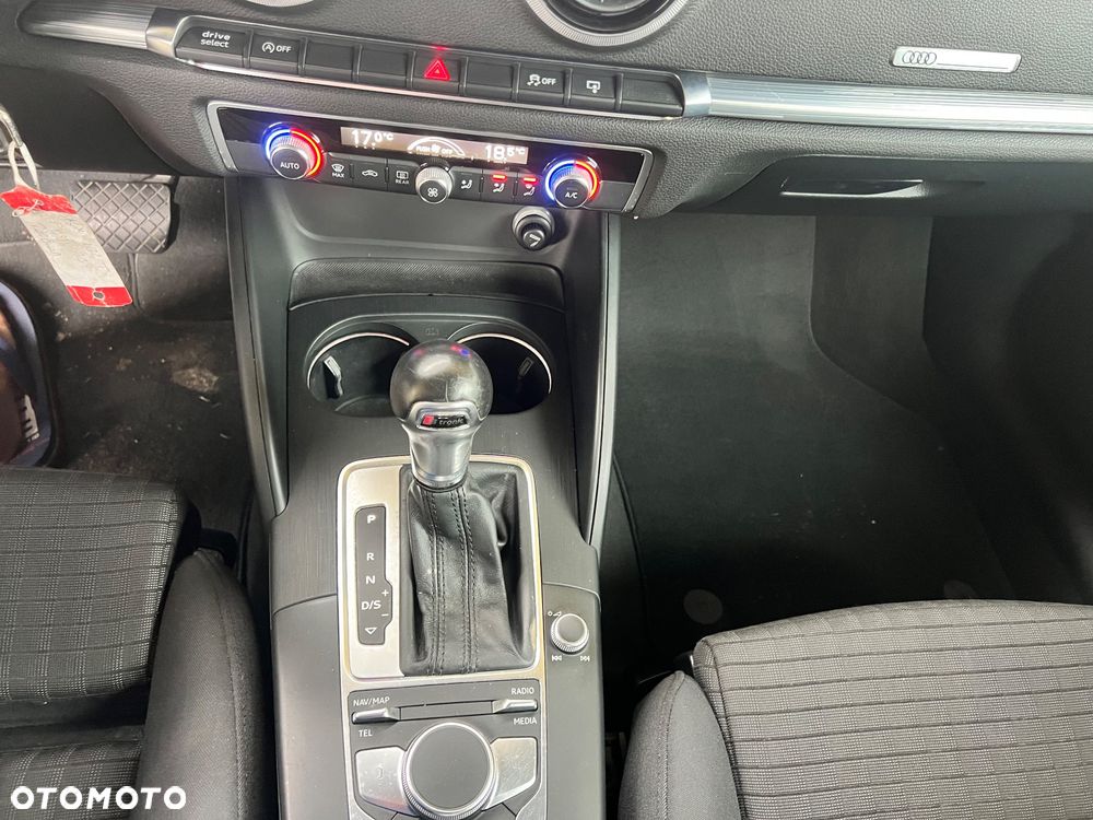 Audi A3 Sportback 1.4 TFSI cylinder on demand S tronic S line Sportpaket - 16