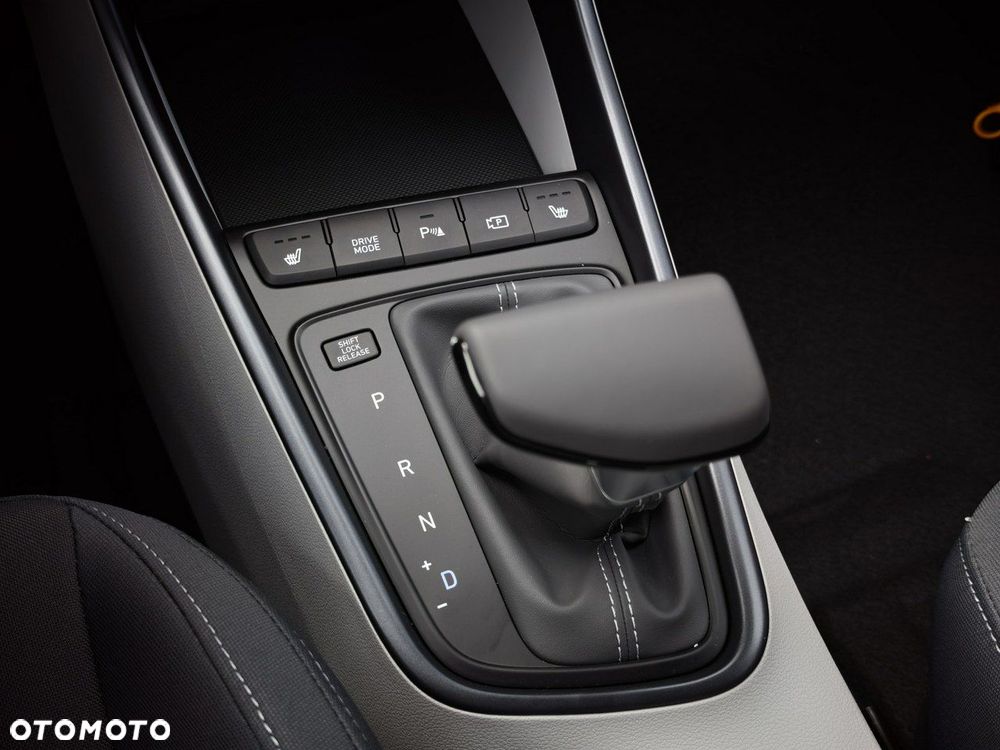 Hyundai Bayon - 17