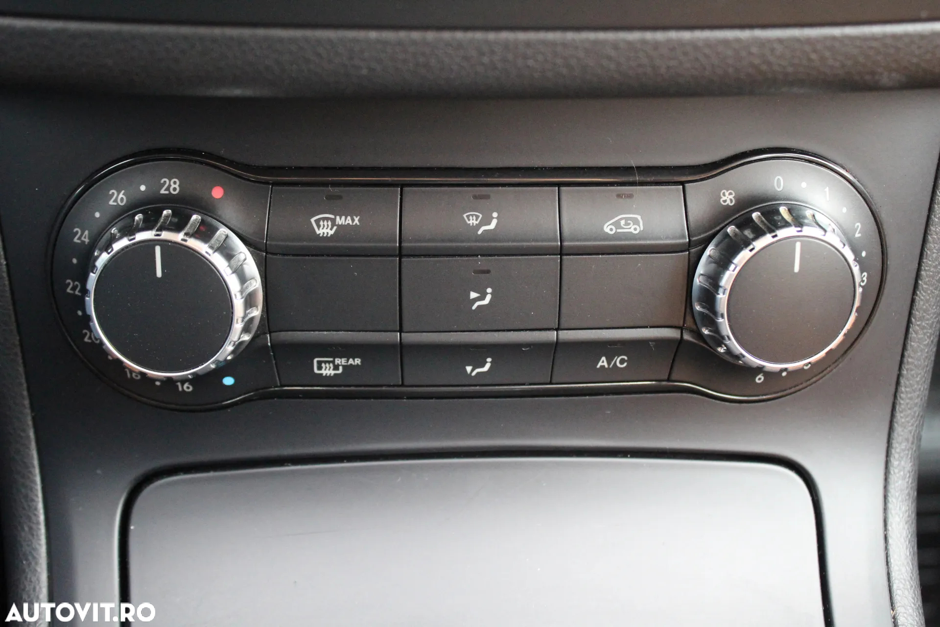 Mercedes-Benz B 180 CDI - 8