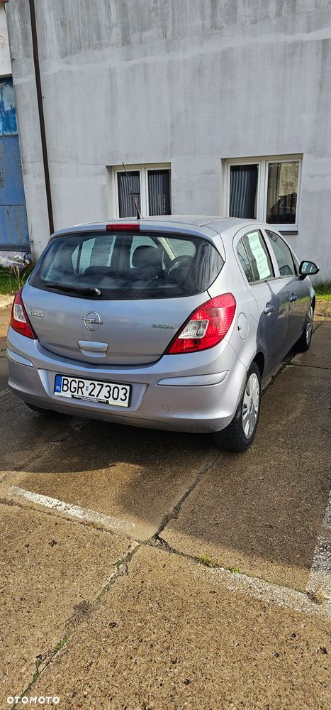 Opel Corsa - 2