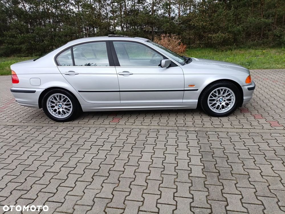 BMW Seria 3 - 23