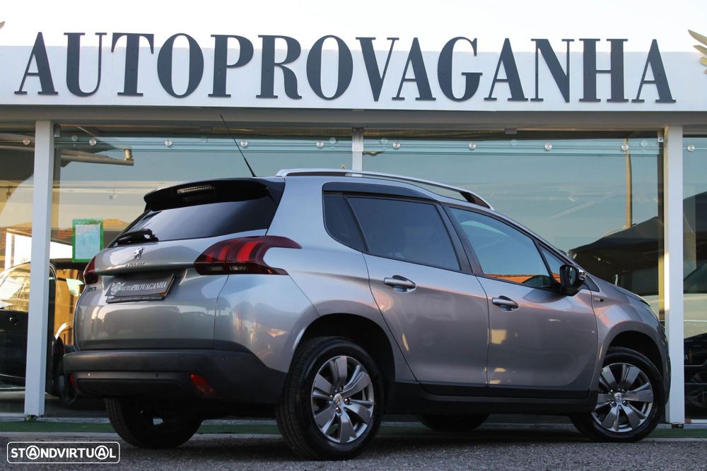 Peugeot 2008 1.6 BlueHDi Style - 22
