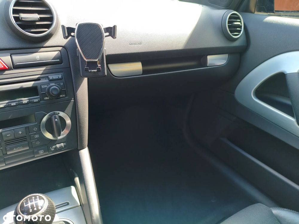 Audi A3 3-drzwiowe 1.9 TDI Ambiente - 8