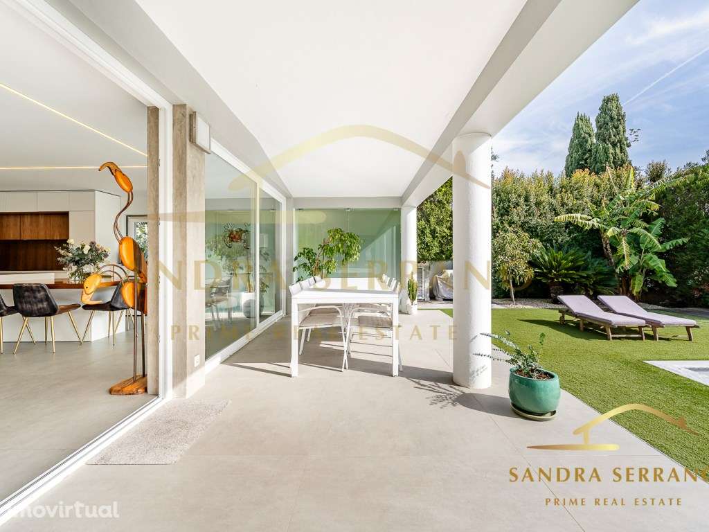 Magnifica moradia T4+2 renovada na Quinta da Beloura - Grande imagem: 2/53