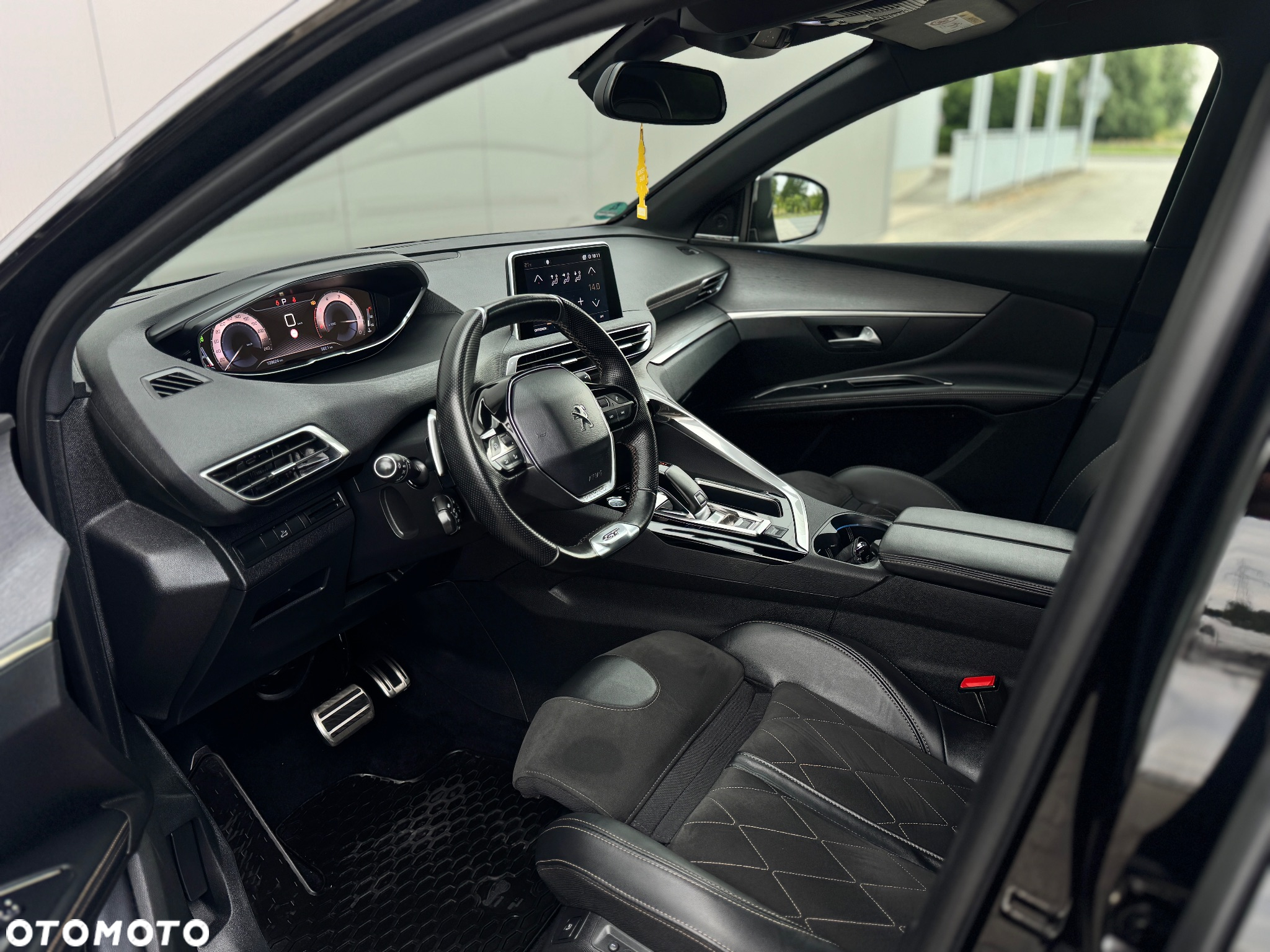 Peugeot 5008 BlueHDI 180 EAT8 GT - 14