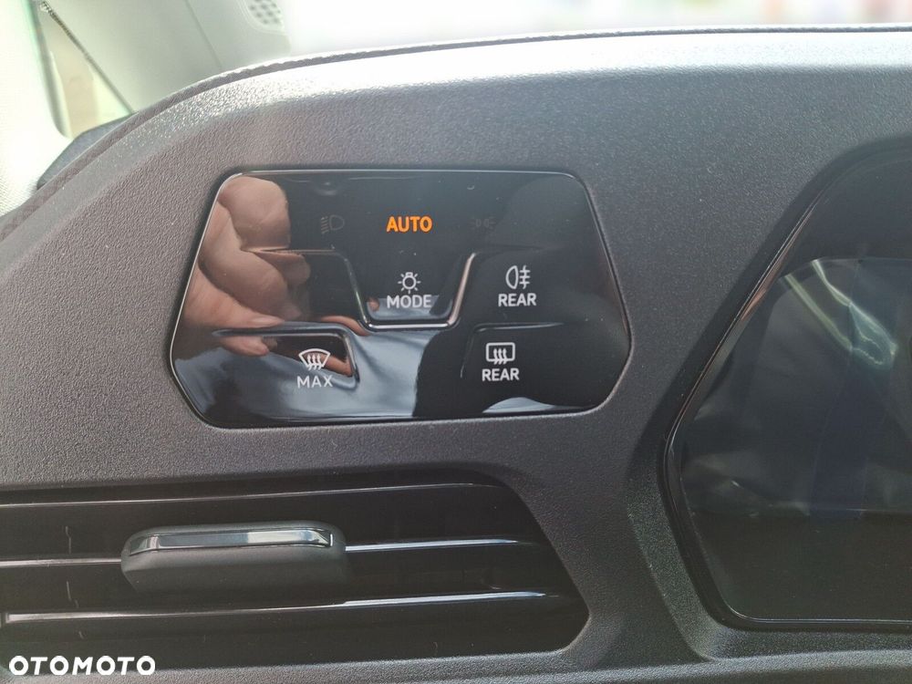 Volkswagen Caddy Cargo - 23