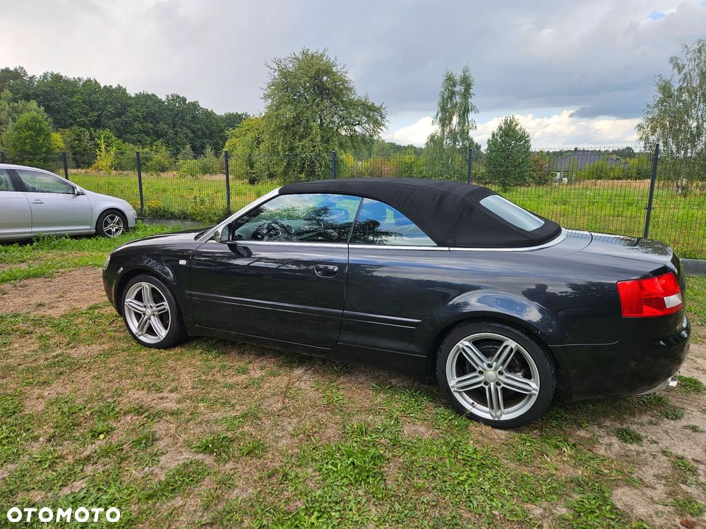 Audi A4 Cabrio 2.4 - 3