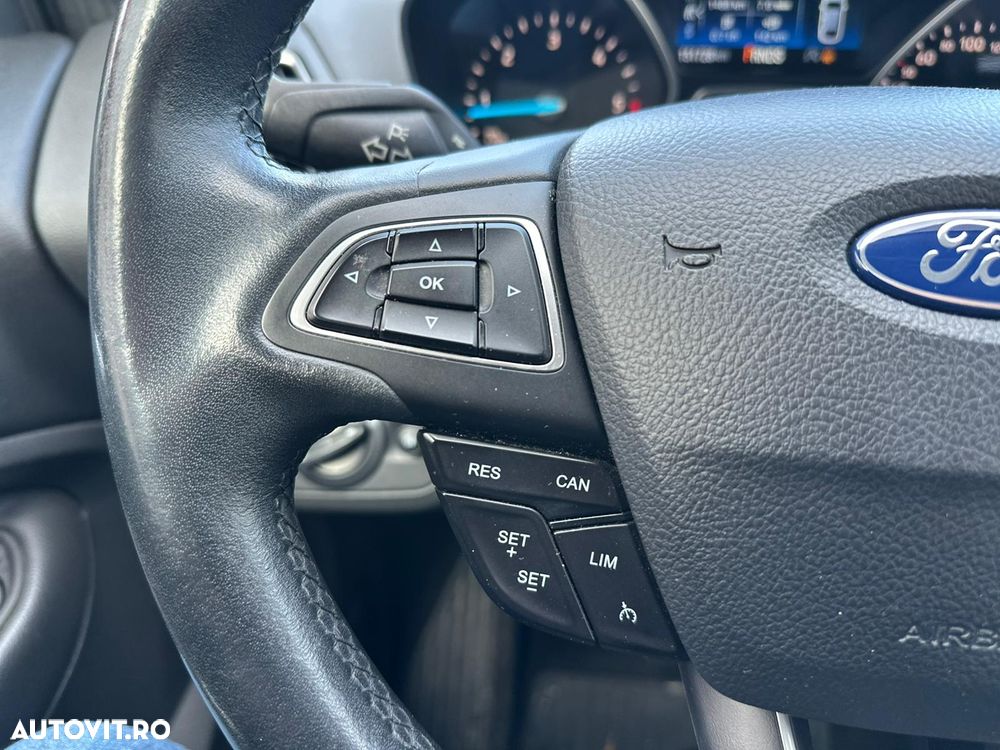 Ford Kuga 2.0 TDCi 4WD Powershift Titanium - 15